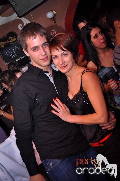 Chanson petrece mai departe, 