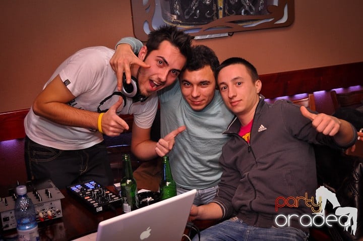 Chanson petrece mai departe, 