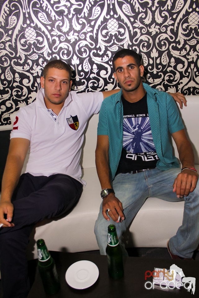 Chef cu muzică live în Club Life,