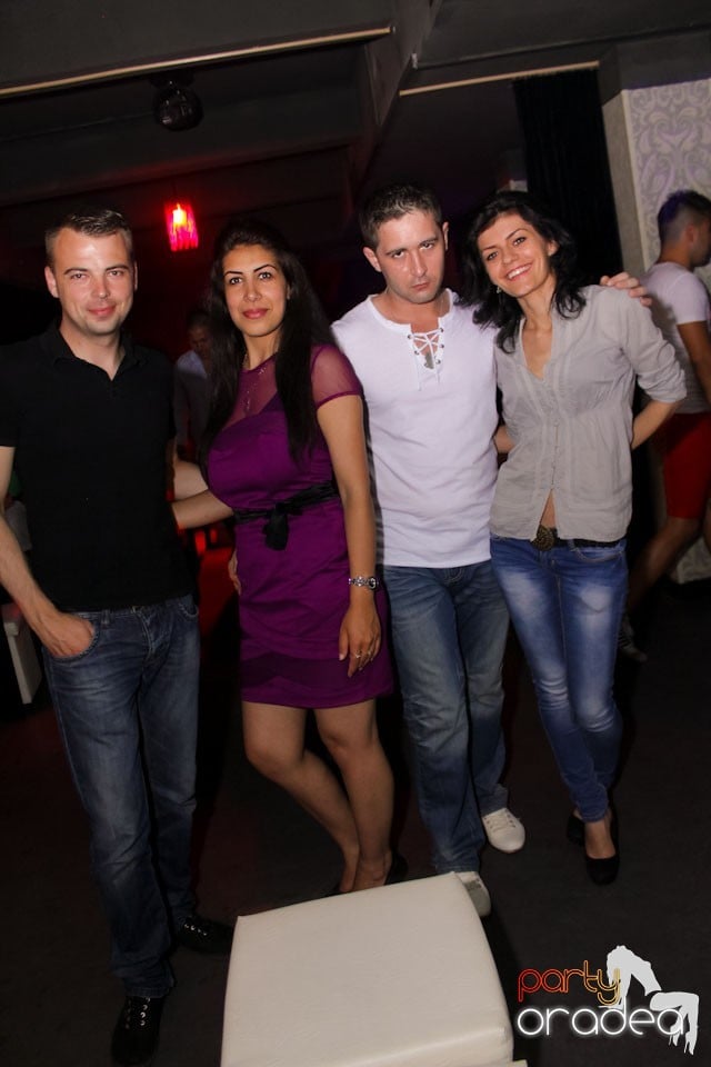 Chef cu muzică live în Club Life,
