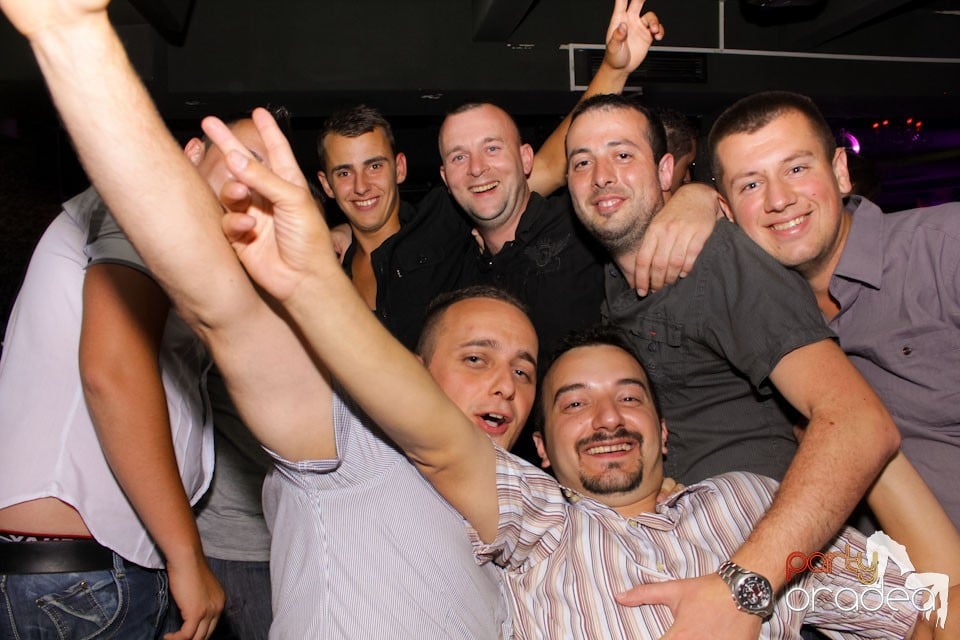 Chef cu muzică live în Club Life,