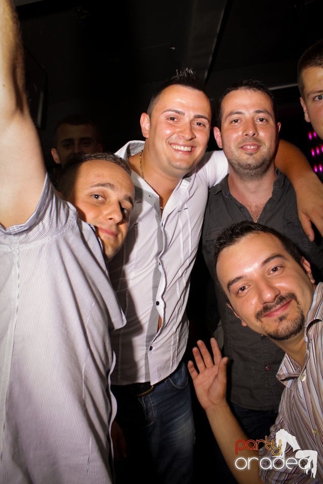 Chef cu muzică live în Club Life,
