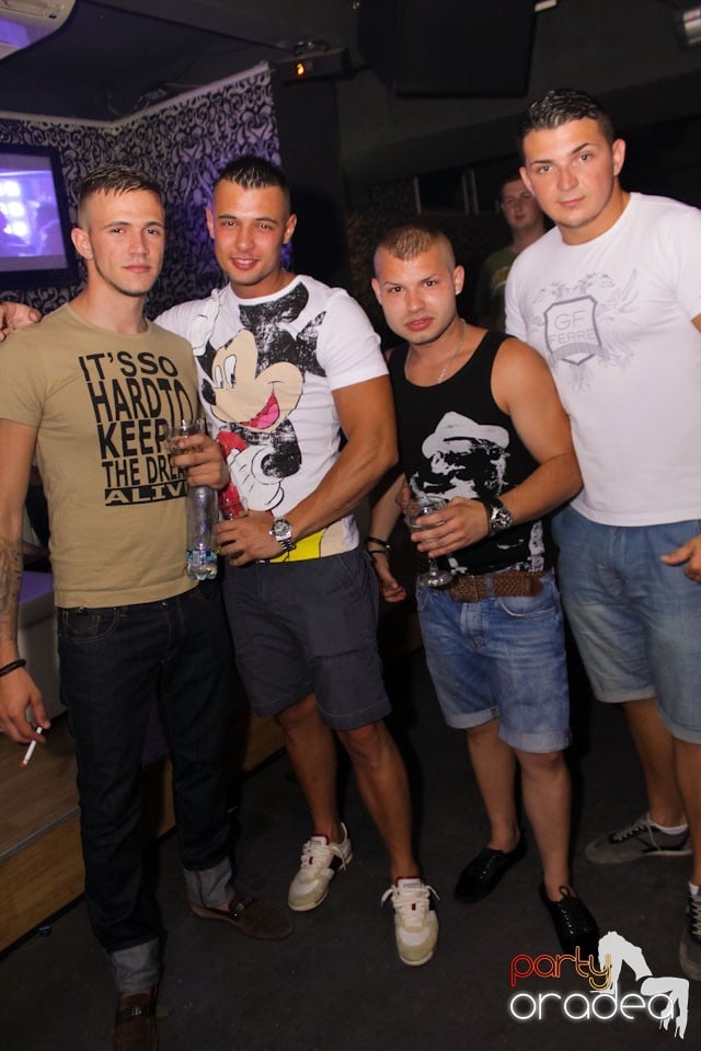Chef cu muzică live în Club Life,