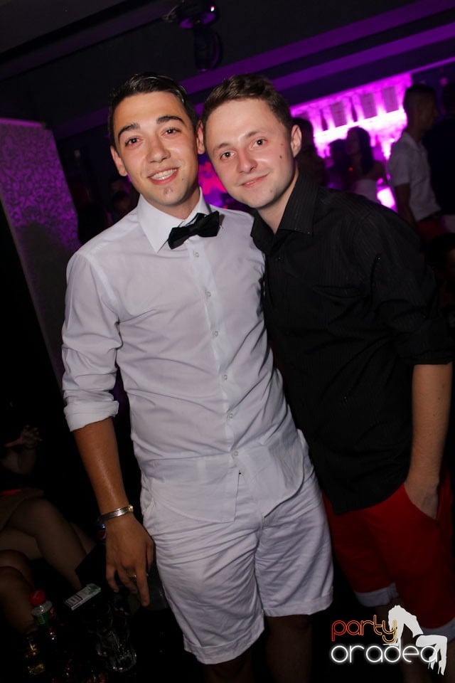 Chef cu muzică live în Club Life,