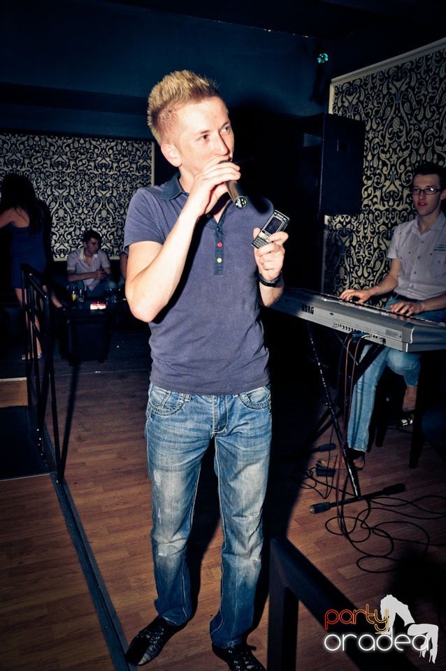 Chef cu Pedro şi formaţia în Life, 