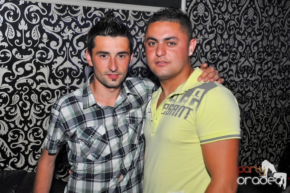 Chef cu Pedro şi formaţia în Life, 