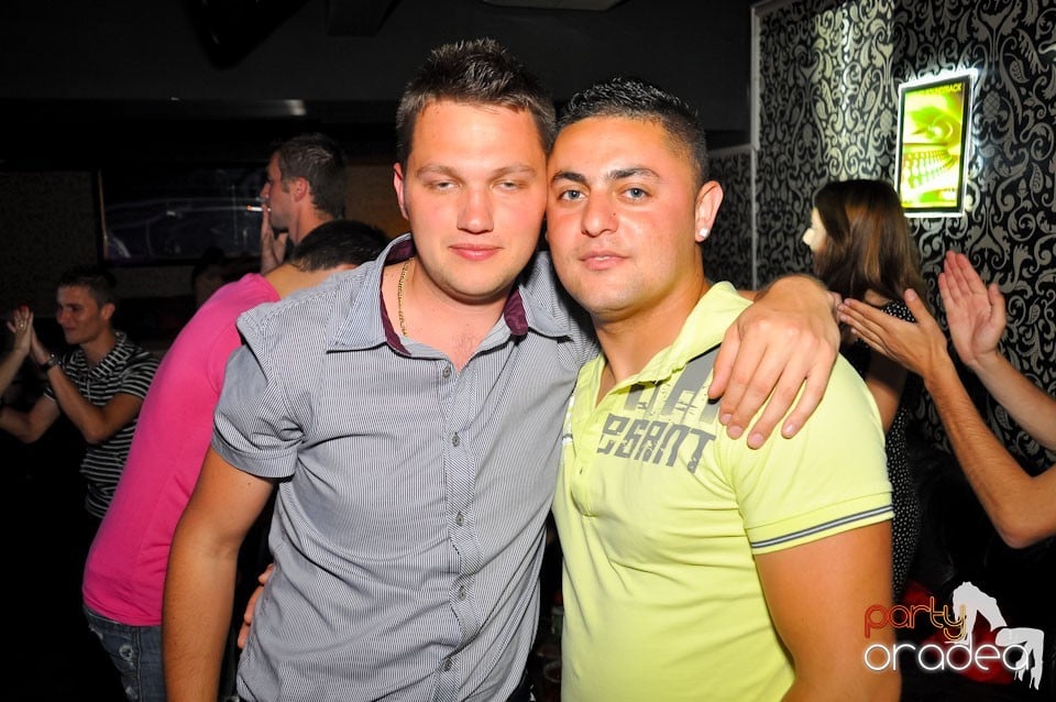 Chef cu Pedro şi formaţia în Life, 