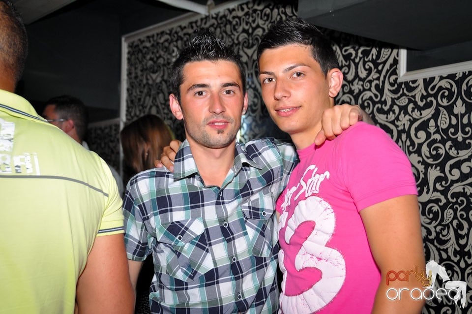 Chef cu Pedro şi formaţia în Life, 