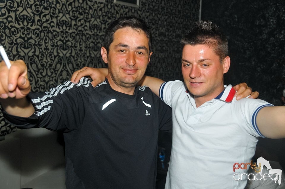 Chef de chef în Club Life, 