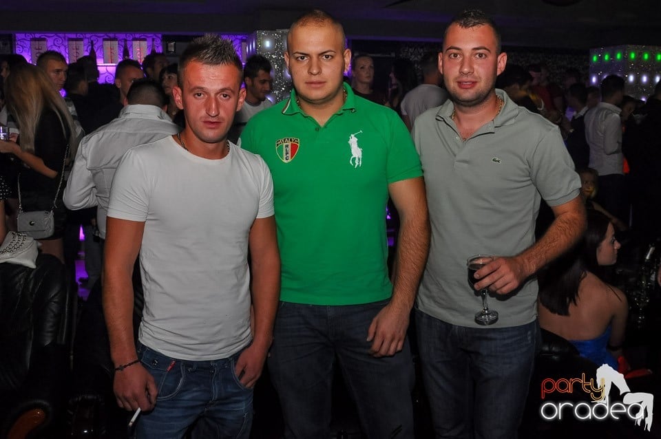 Chef de chef în Club Life, 