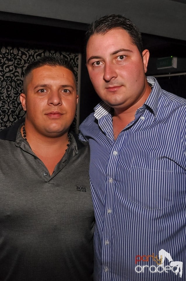 Chef de chef în Club Life, 