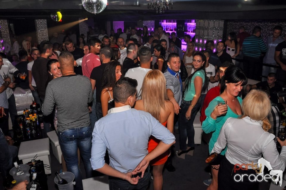 Chef de chef în Club Life, 