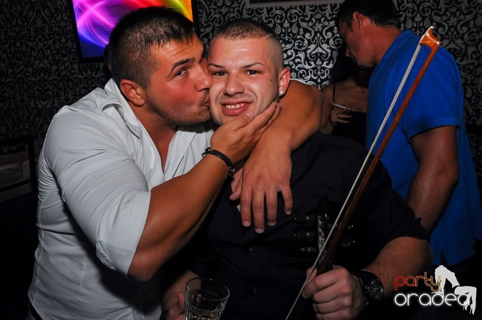 Chef de chef în Club Life, 