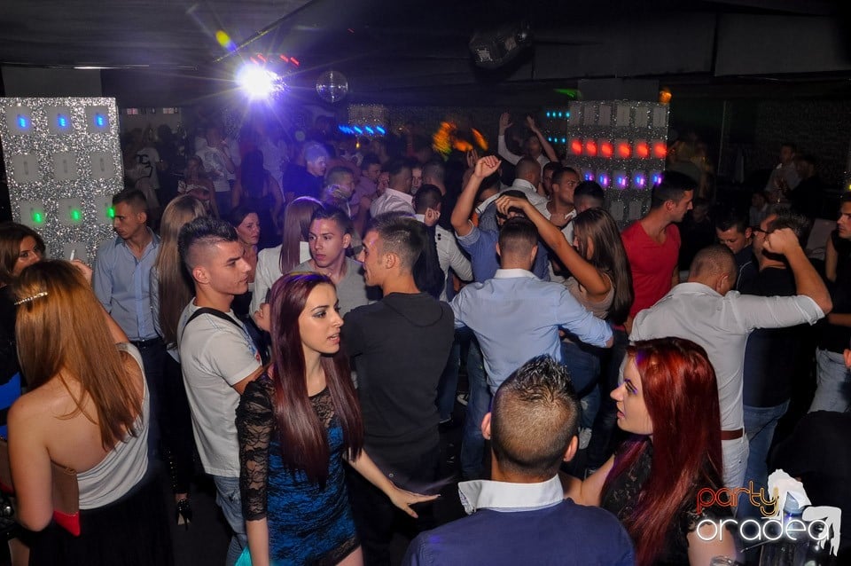 Chef de chef în Club Life, 