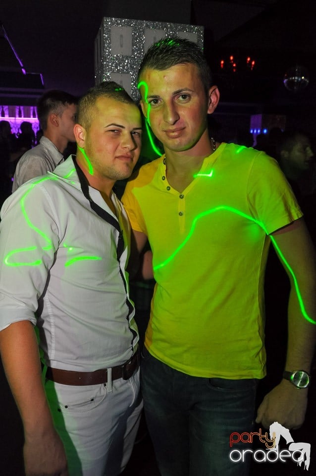 Chef de chef în Club Life, 