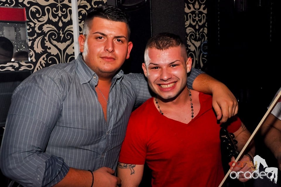 Chef de chef în Club Life, 