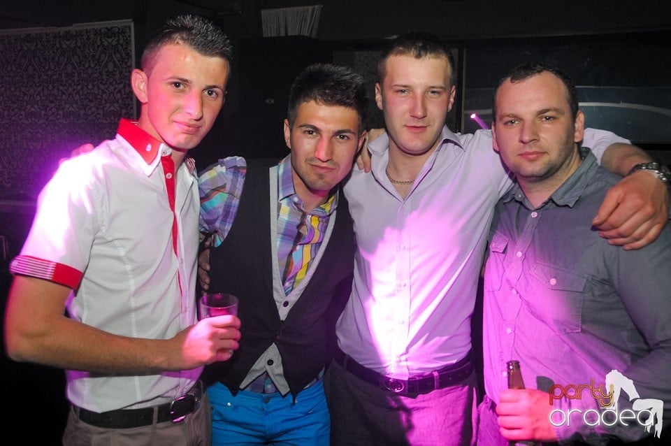 Chef de chef în Club Life, 