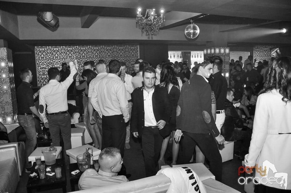 Chef de chef în Club Life, 