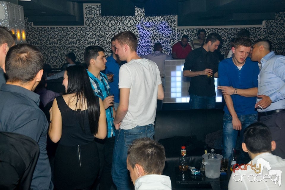 Chef de chef în Club Life, 