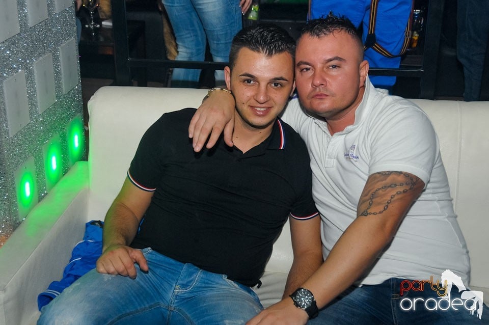 Chef de chef în Club Life, 