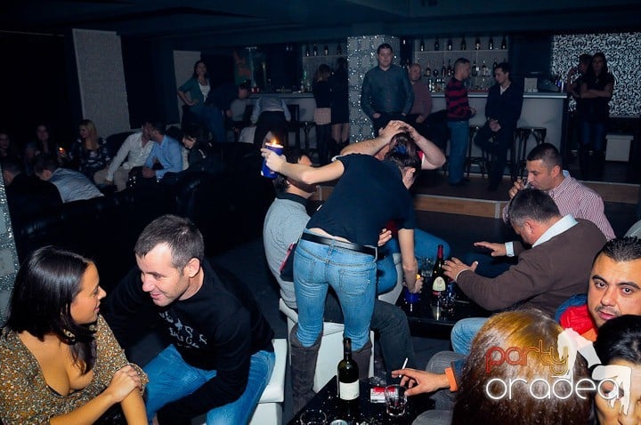 Chef de milioane în Club Life, 