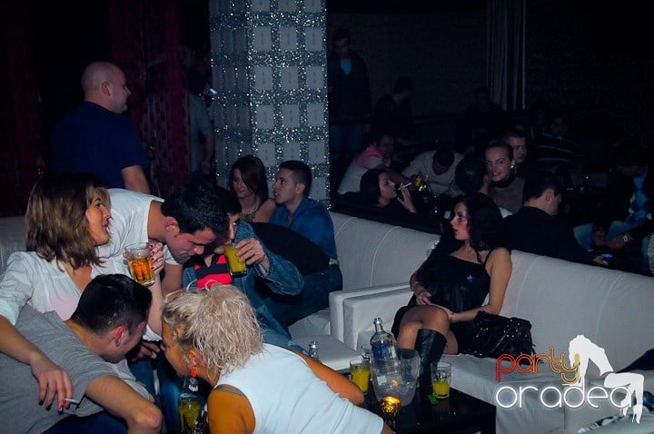 Chef de milioane în Club Life, 