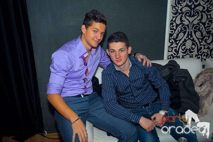 Chef de milioane în Club Life, 