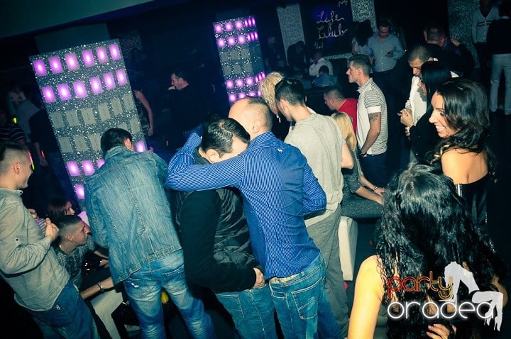 Chef de milioane în Club Life, 