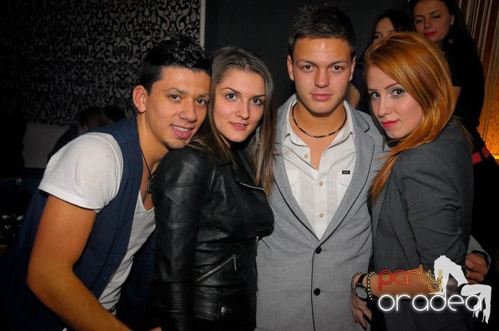 Chef de milioane în Club Life,