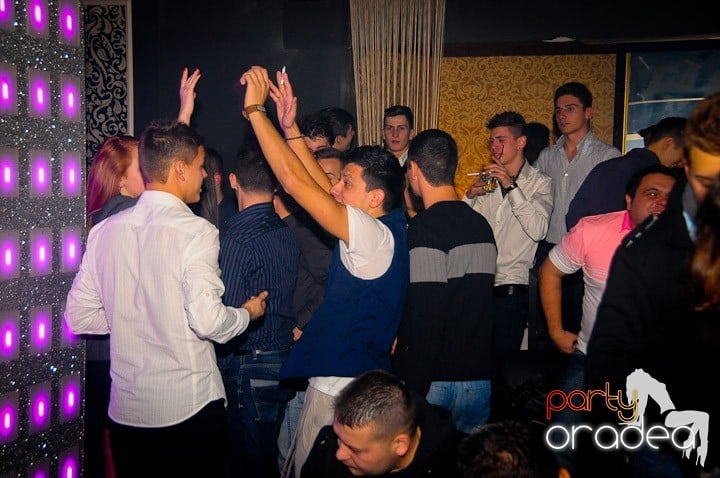 Chef de milioane în Club Life, 