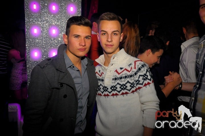 Chef de milioane în Club Life, 