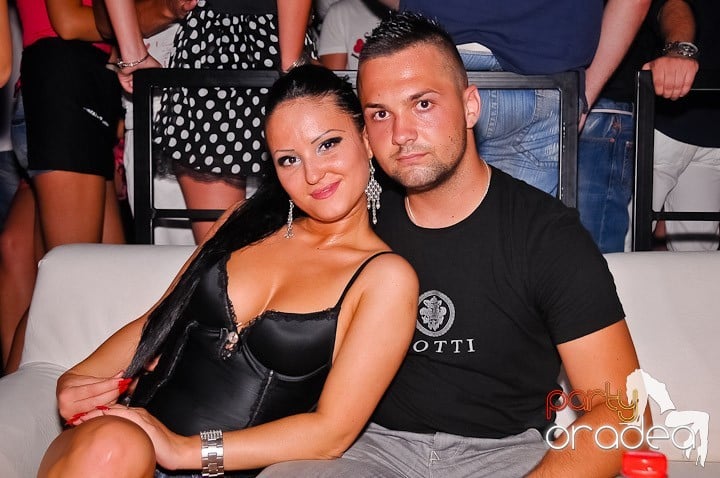 Chef de milioane în Club Life, 