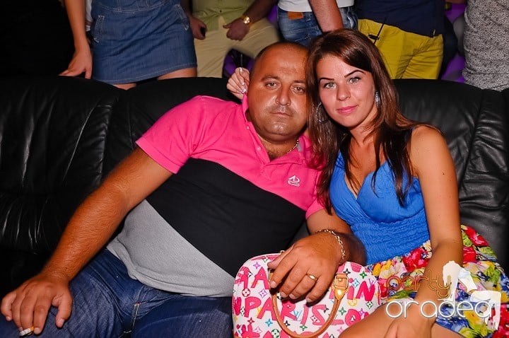 Chef de milioane în Club Life, 