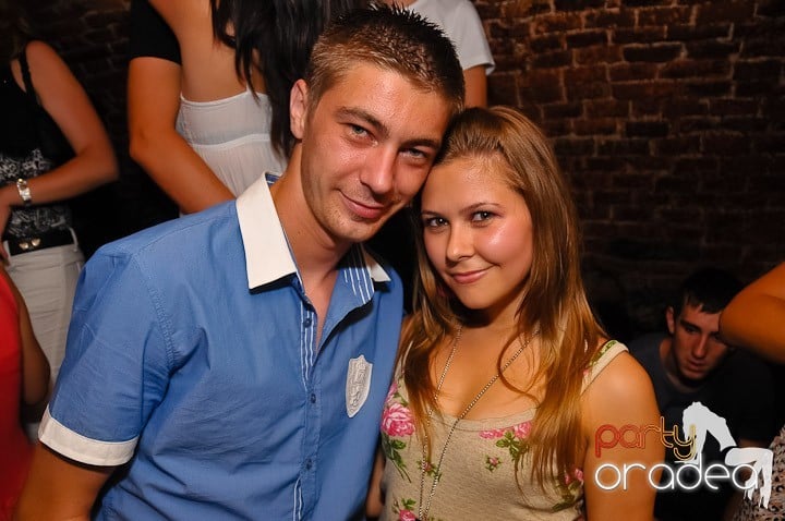 Chef de pomină în Club Escape,
