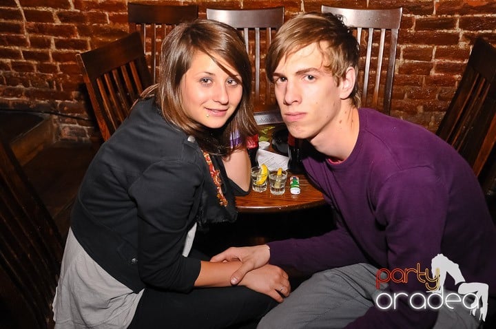 Chef de pomină în Club Escape, 