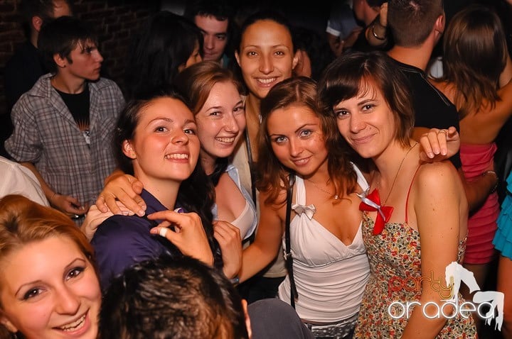 Chef de pomină în Club Escape,
