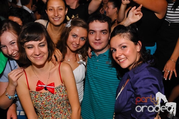 Chef de pomină în Club Escape,