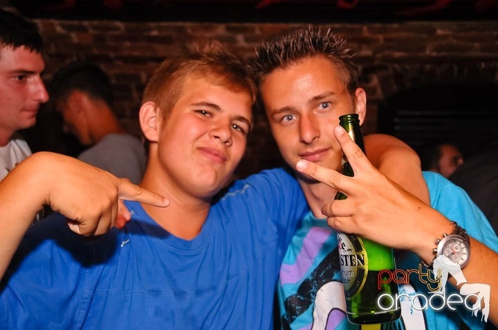 Chef în Club Escape, 