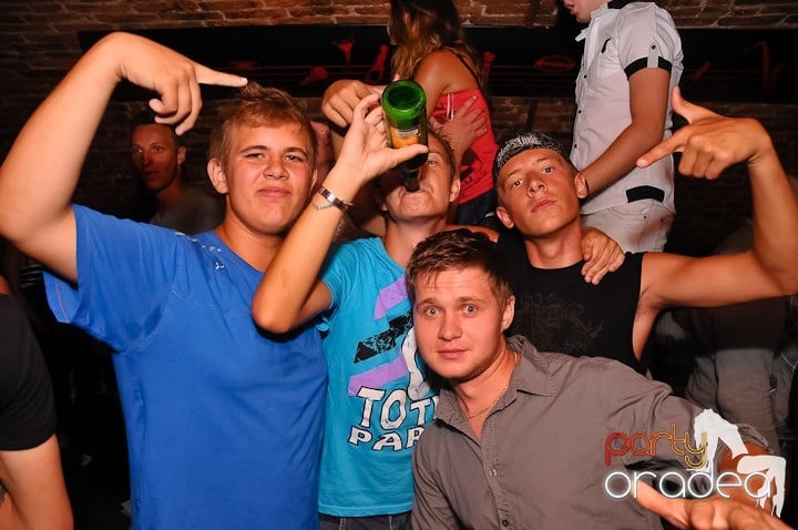 Chef în Club Escape, 