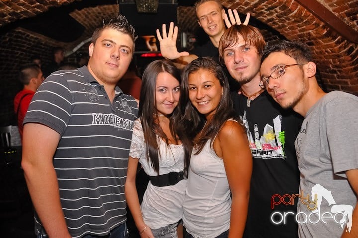 Chef în Club Escape, 