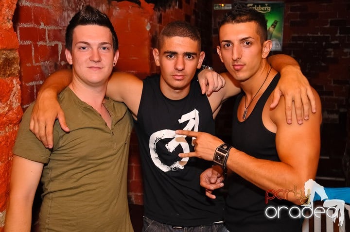 Chef în Club Escape, 