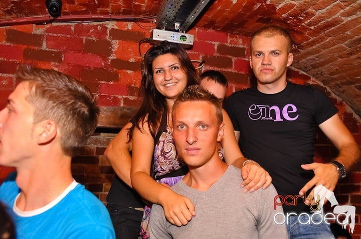 Chef în Club Escape, 