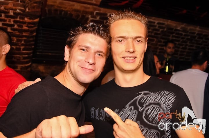 Chef în Club Escape, 