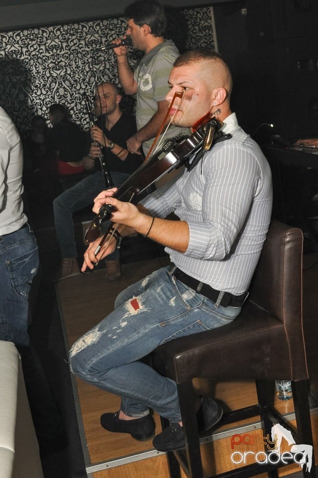 Chef la maxim în Club Life, 