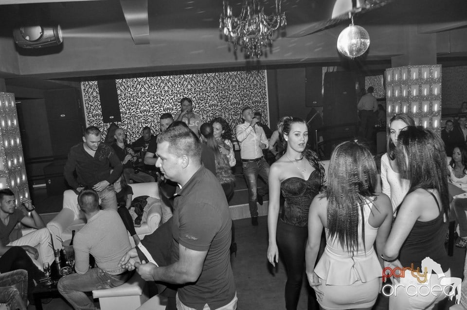 Chef la maxim în Club Life, 