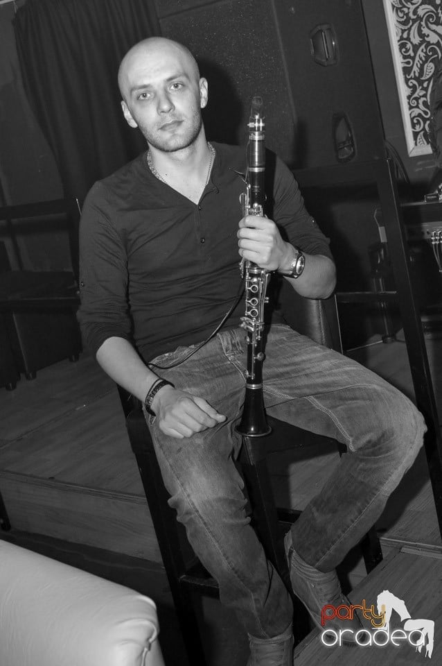 Chef la maxim în Club Life, 