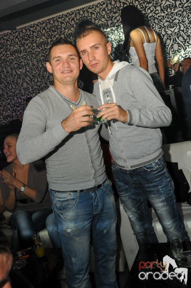 Chef la maxim în Club Life, 