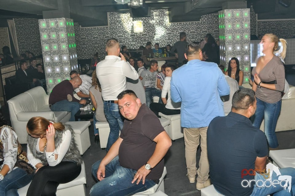 Chef la maxim în Club Life, 