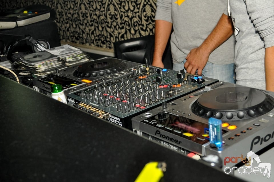 Chef la maxim în Club Life, 