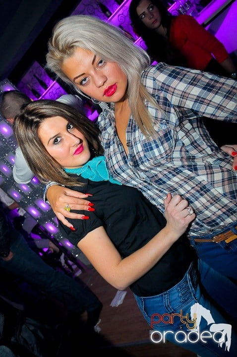 Chef la maxim în Club Life, 